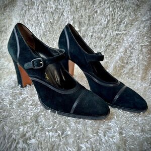 Salvatore Ferragamo Elegant Black Suede Heels